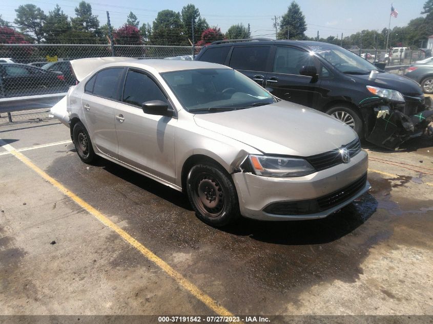 2014 VOLKSWAGEN JETTA SEDAN S - 3VW2K7AJ3EM284499