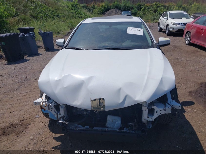 VIN 19UUB1F32HA004027 2017 ACURA TLX