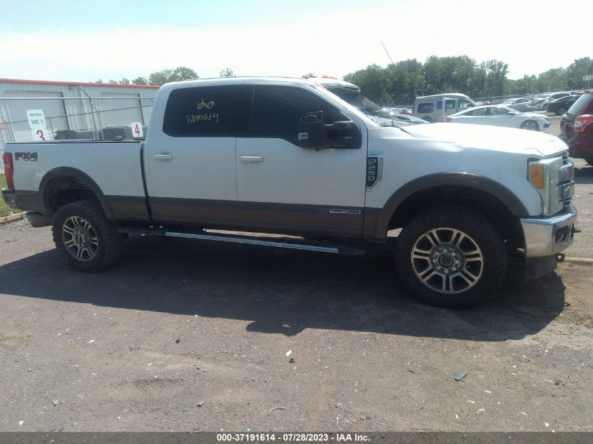 2017 FORD SUPER DUTY F-250 SRW LARIAT/PLATINUM - 1FT7W2BT7HED76225
