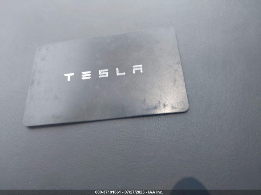 2021 TESLA MODEL Y LONG RANGE - 5YJYGDEE8MF190552