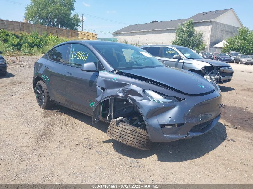 2021 TESLA MODEL Y LONG RANGE - 5YJYGDEE8MF190552