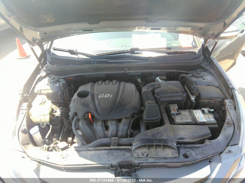 2014 HYUNDAI SONATA SE - 5NPEC4AC8EH875978