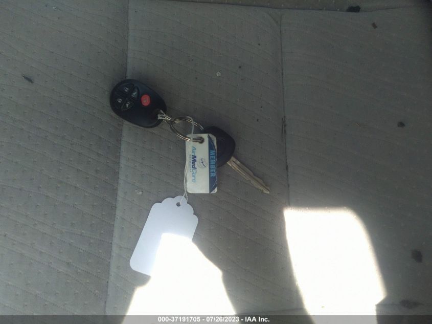 2015 TOYOTA SIENNA LE - 5TDKK3DC5FS563821
