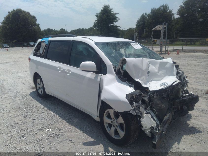 2015 TOYOTA SIENNA LE - 5TDKK3DC5FS563821