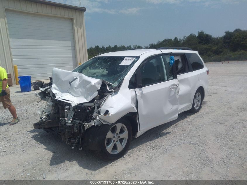 2015 TOYOTA SIENNA LE - 5TDKK3DC5FS563821