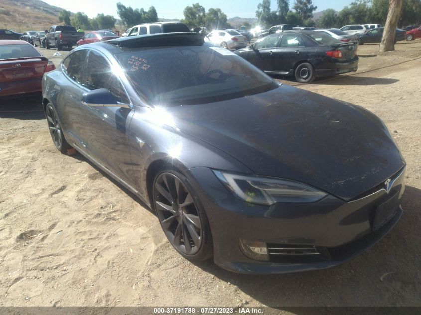 2018 TESLA MODEL S 75D/100D/P100D - 5YJSA1E28JF258131