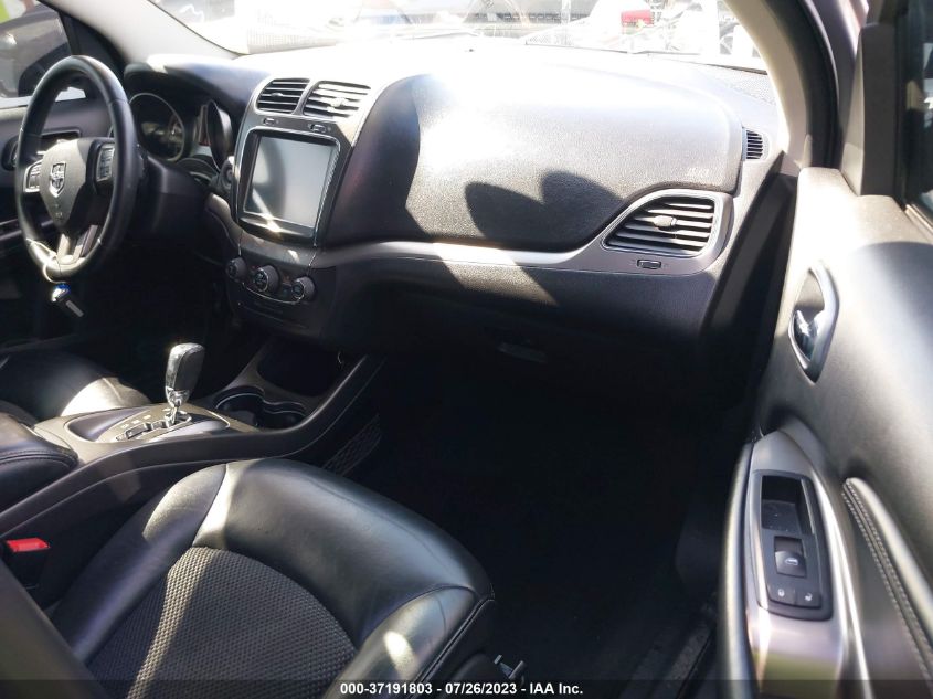 2017 DODGE JOURNEY CROSSROAD PLUS - 3C4PDCGG3HT554087