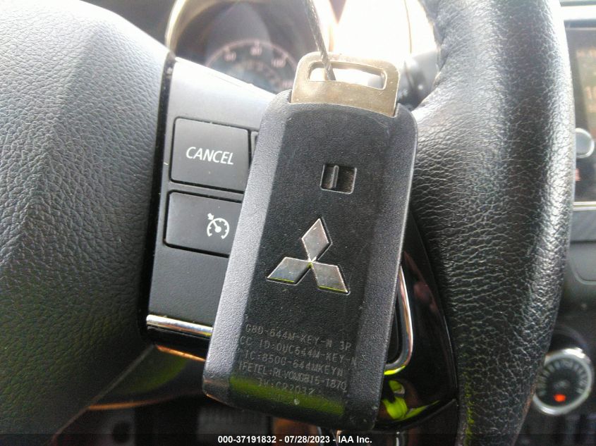 2018 MITSUBISHI OUTLANDER SPORT SE 2.4 - JA4AP3AW3JZ025714