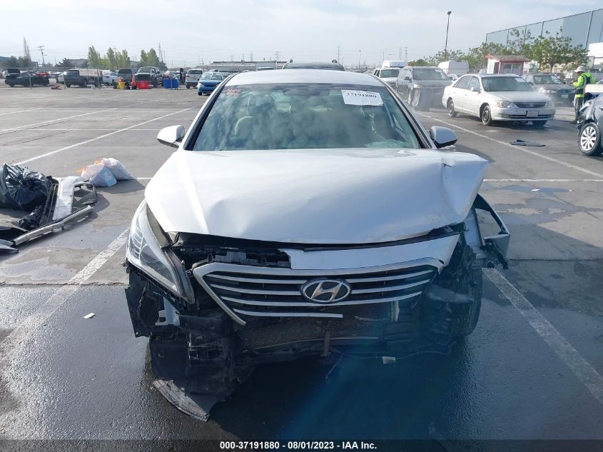 2015 HYUNDAI SONATA 2.4L SE - 5NPE24AFXFH009214