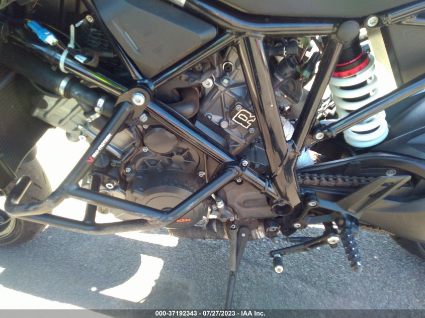 2019 KTM 1290 SUPER DUKE R VBKV39401KM904798