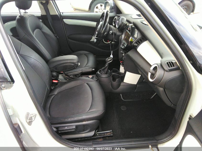 2016 MINI COOPER HARDTOP 4 DOOR WMWXU1C59G2D12333