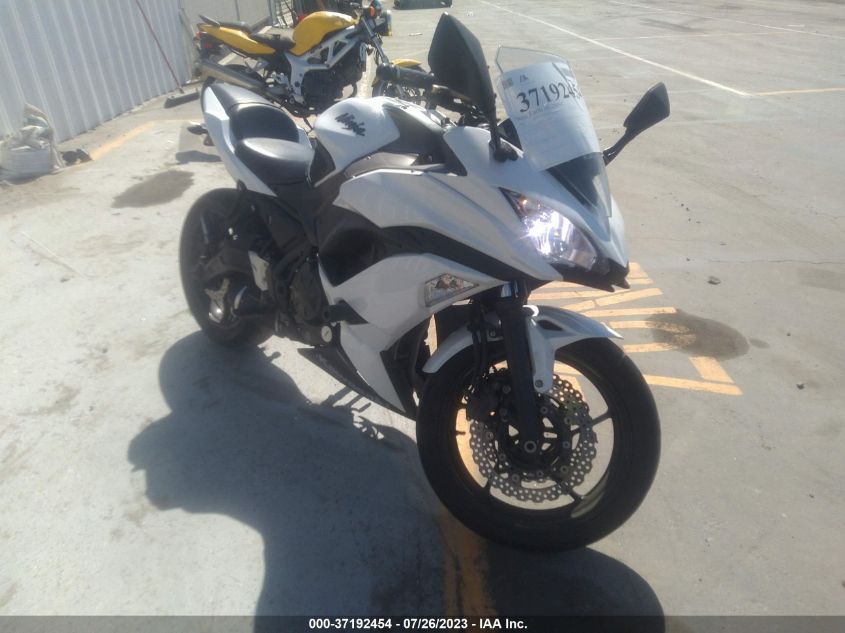 2017 KAWASAKI EX650 J - JKAEXEJ10HDA00832