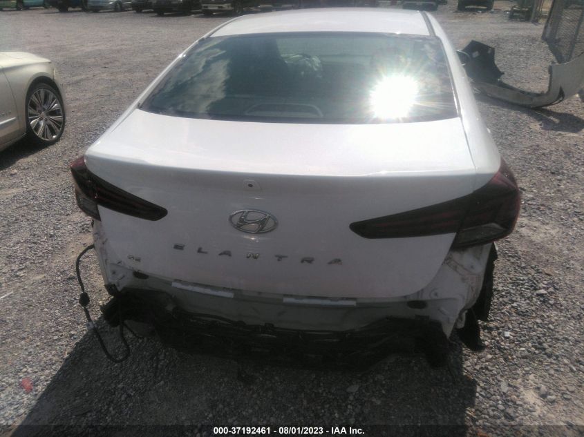 2019 HYUNDAI ELANTRA SE - 5NPD74LF6KH421635