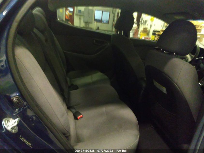 2015 HYUNDAI ELANTRA SE - 5NPDH4AE7FH645994