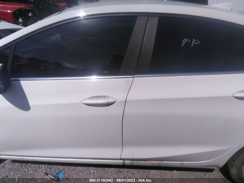 2017 CHEVROLET CRUZE LT - 1G1BE5SM7H7195940