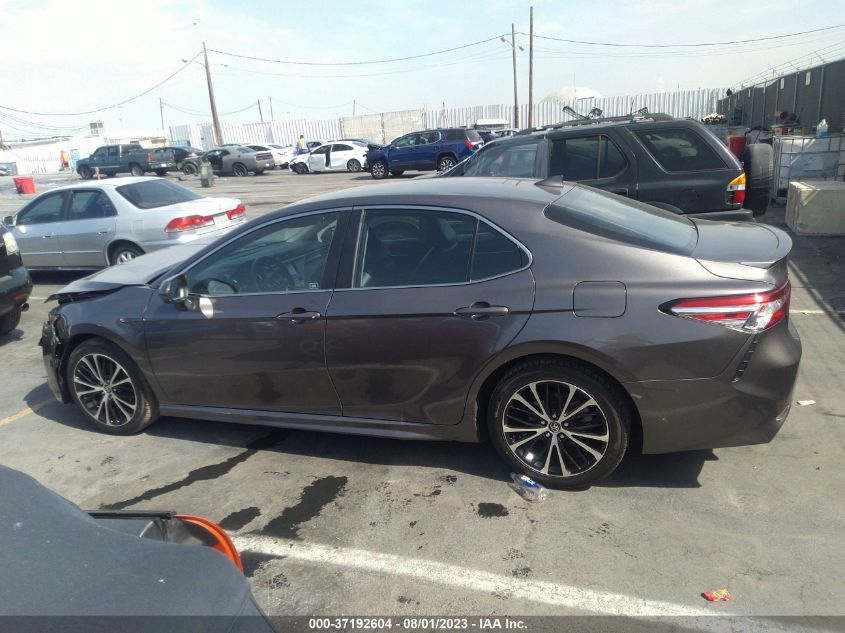 2020 TOYOTA CAMRY SE/SE NIGHT SHADE - 4T1G11AK7LU368234