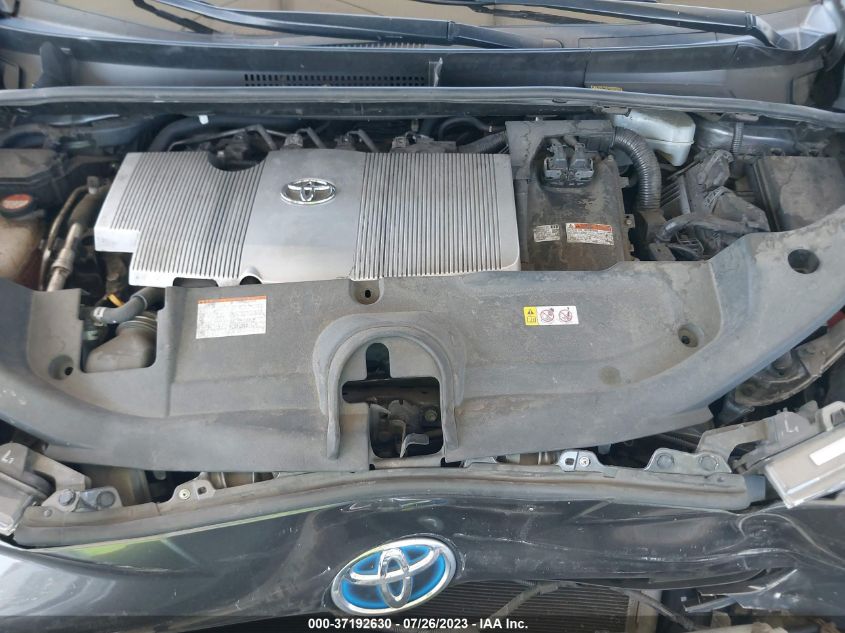 2016 TOYOTA PRIUS TWO - JTDKBRFU7G3002984