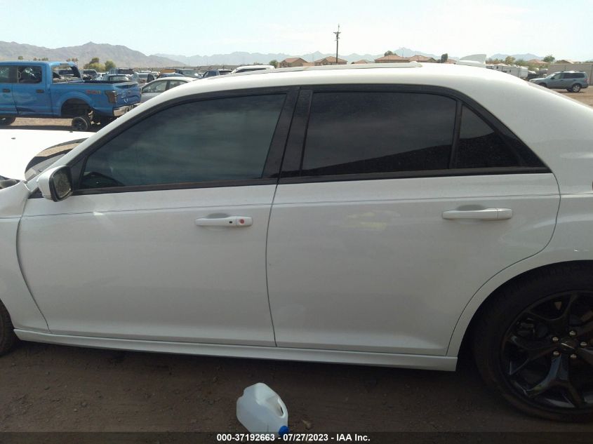 2022 CHRYSLER 300 300S - 2C3CCABT7NH111900