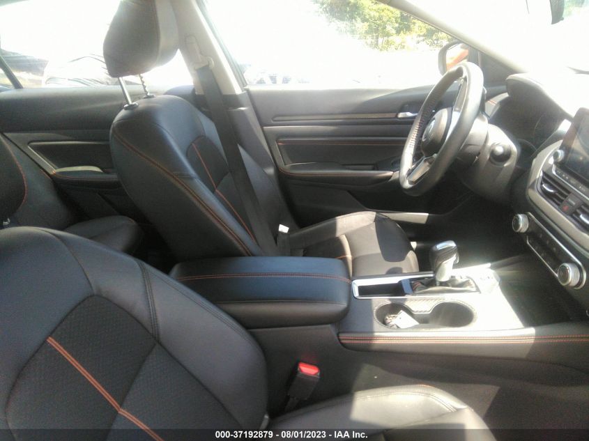 2022 NISSAN ALTIMA 2.5 SR - 1N4BL4CV5NN365871