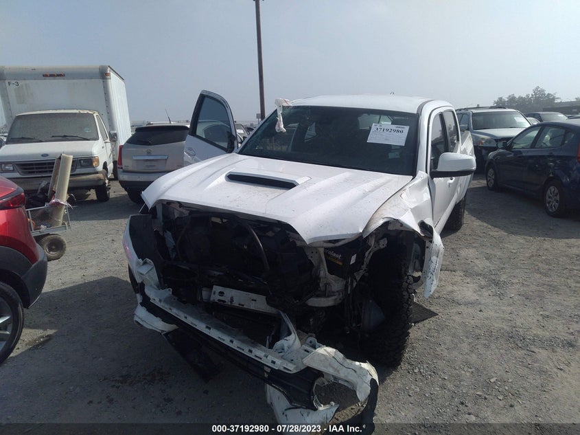 VIN 3TMBZ5DN1KM017584 2019 TOYOTA TACOMA 2WD SR5/TRD SPORT