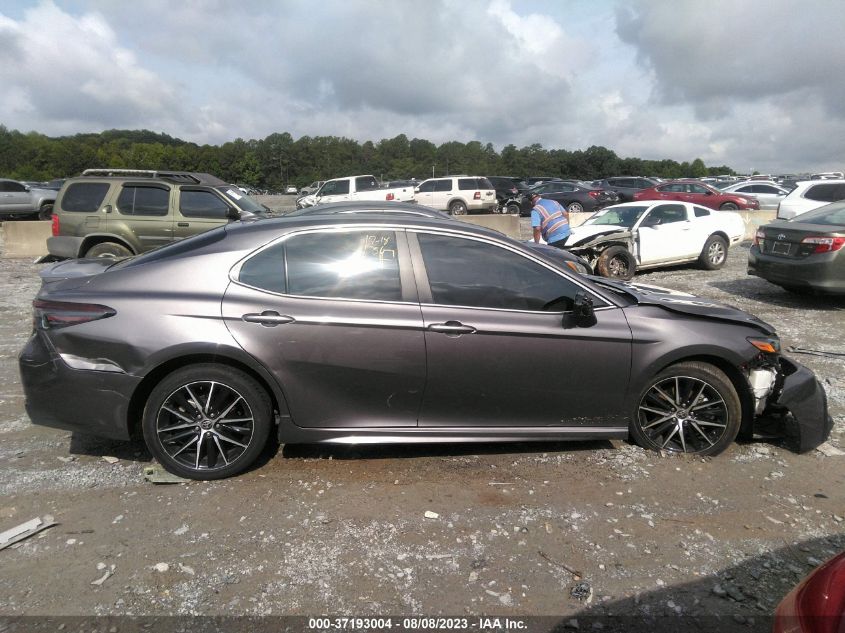 2021 TOYOTA CAMRY SE - 4T1G11AK6MU585629