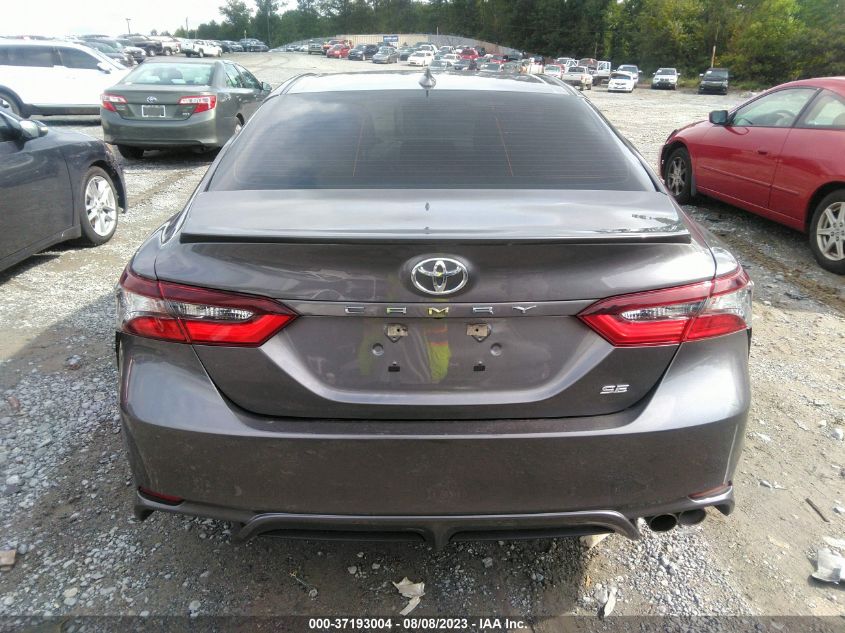 2021 TOYOTA CAMRY SE - 4T1G11AK6MU585629