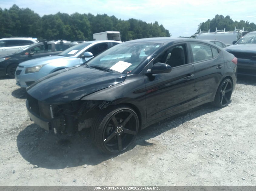 VIN 5NPD84LFXJH246754 2018 HYUNDAI ELANTRA SEL