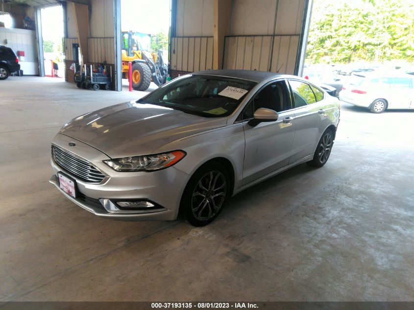 2017 FORD FUSION S - 3FA6P0G71HR403379