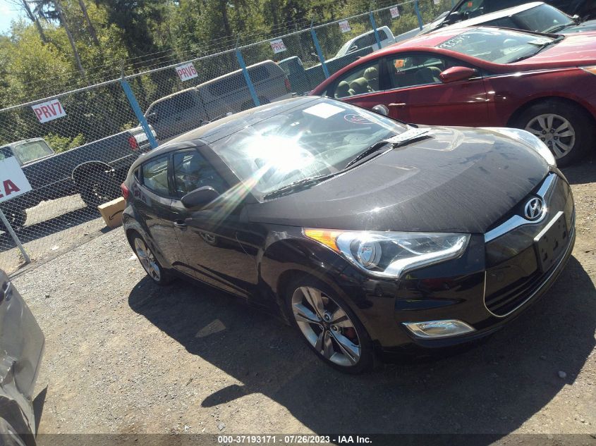 2016 HYUNDAI VELOSTER - KMHTC6AD9GU252756