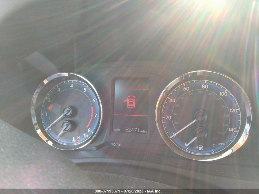 2019 TOYOTA COROLLA L/LE/XLE/SE/XSE - 5YFBURHE4KP886964