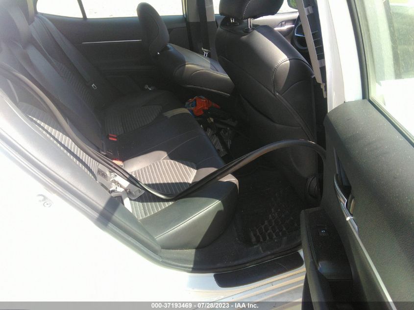 2019 TOYOTA CAMRY LE/SE/XLE/L - 4T1B11HK4KU721396