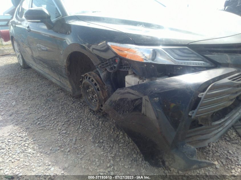 2018 TOYOTA CAMRY LE/SE/XLE/L - 4T1B11HK7JU055214