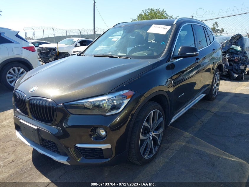 VIN WBXHT3C36J5F93410 2018 BMW X1 XDRIVE28I