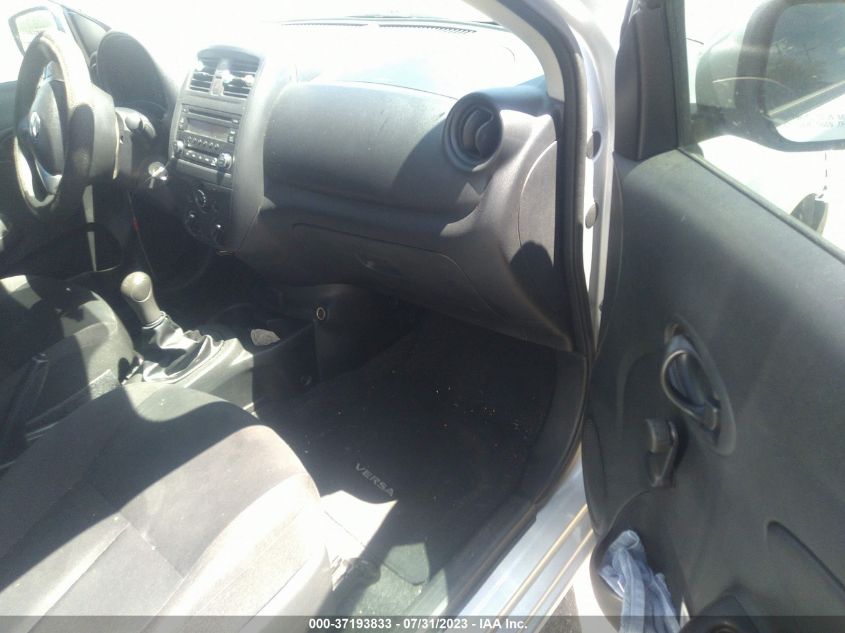 2018 NISSAN VERSA SEDAN S - 3N1CN7AP5JL853276