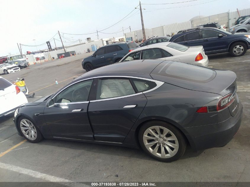 2018 TESLA MODEL S - 5YJSA1E2XJF292118