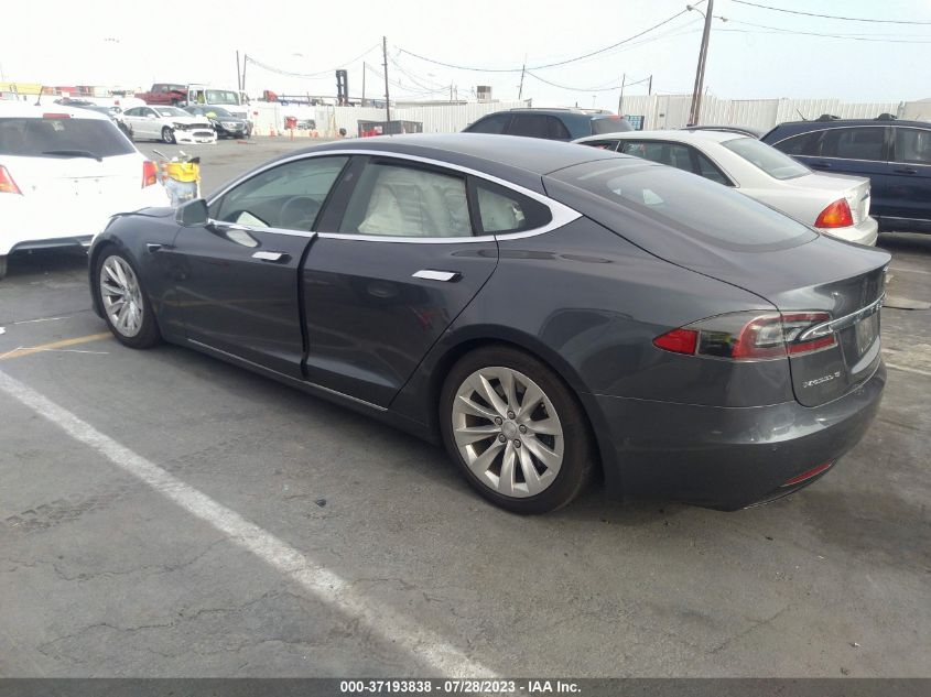 2018 TESLA MODEL S - 5YJSA1E2XJF292118