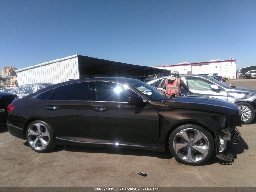 2018 HONDA ACCORD SEDAN TOURING 1.5T - 1HGCV1F96JA163940