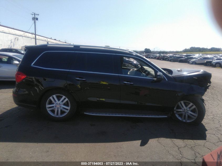 2013 MERCEDES-BENZ GL-CLASS GL 450 4JGDF7CE8DA228243