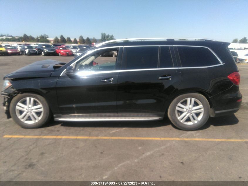 2013 MERCEDES-BENZ GL-CLASS GL 450 4JGDF7CE8DA228243