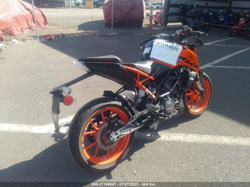 2020 KTM 200 DUKE - MD2JPC403LC090477