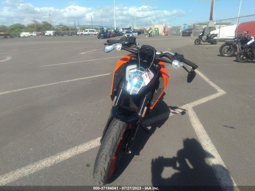 2020 KTM 200 DUKE - MD2JPC403LC090477