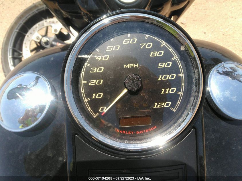 2021 HARLEY-DAVIDSON FLHRXS 1HD1KVP13MB645213