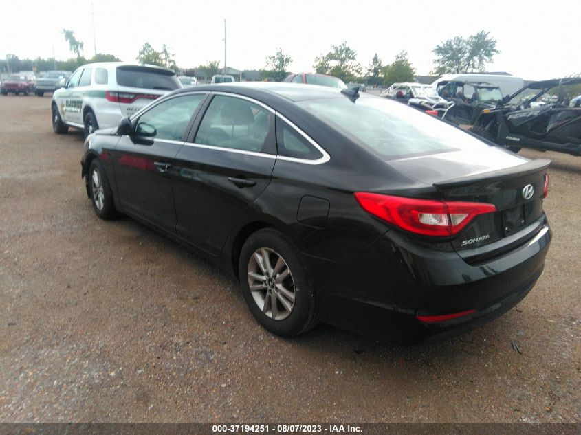 2016 HYUNDAI SONATA 2.4L SE - 5NPE24AF0GH377404