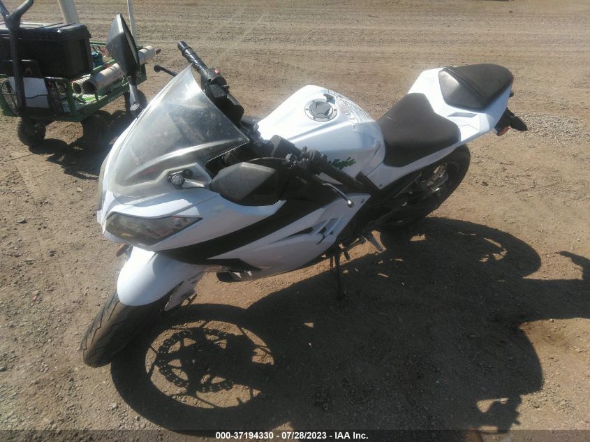 2015 KAWASAKI EX300 B - JKAEX8B10FDA22004