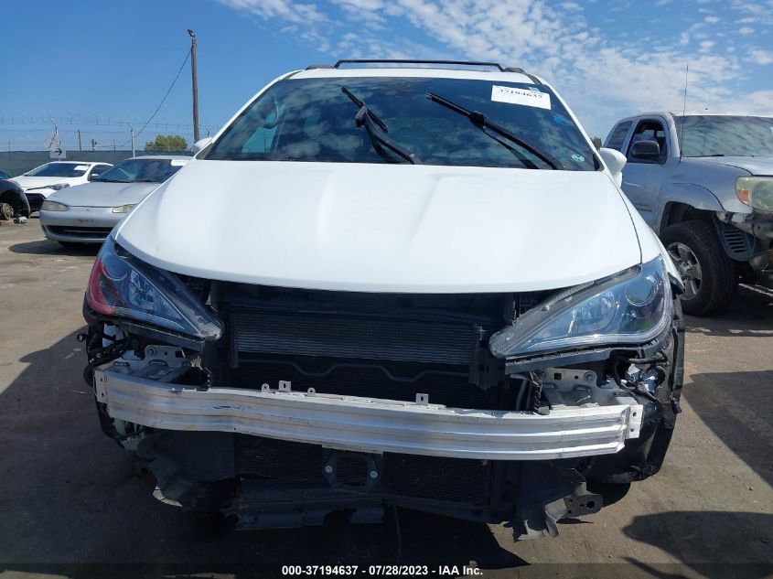 2018 CHRYSLER PACIFICA LIMITED - 2C4RC1GG0JR358181