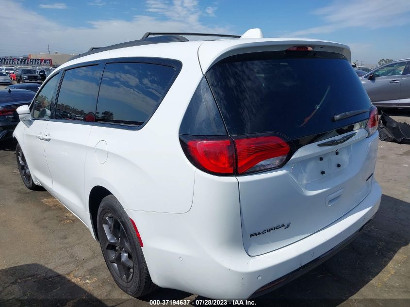 2018 CHRYSLER PACIFICA LIMITED - 2C4RC1GG0JR358181