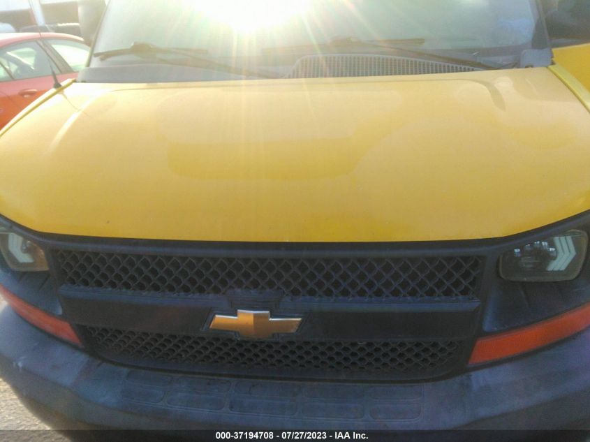 2013 CHEVROLET EXPRESS CARGO VAN - 1GCSGAFXXD1120984