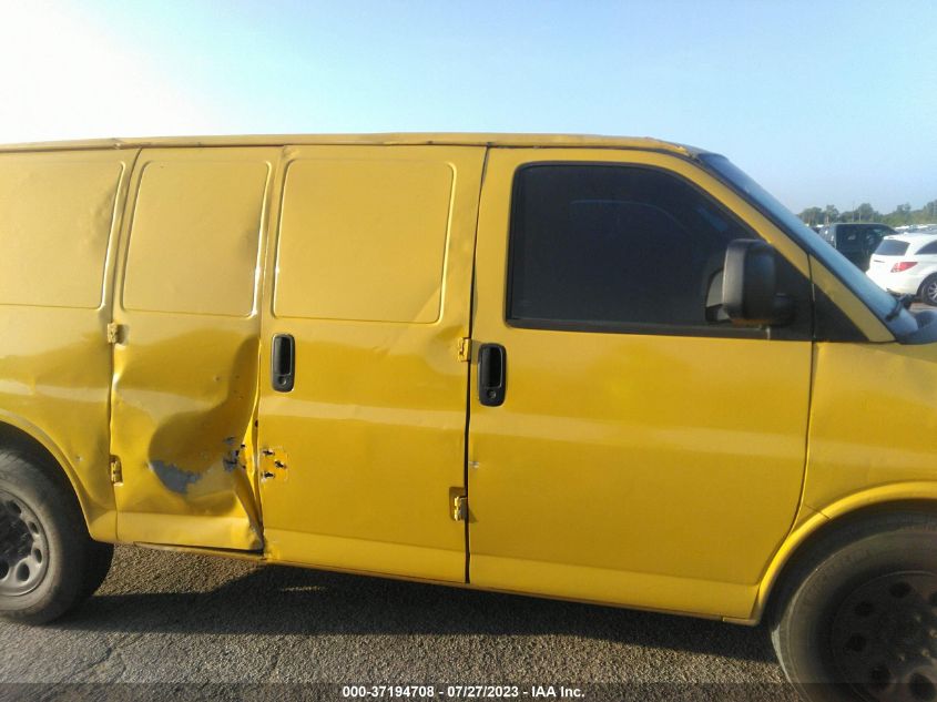 2013 CHEVROLET EXPRESS CARGO VAN - 1GCSGAFXXD1120984