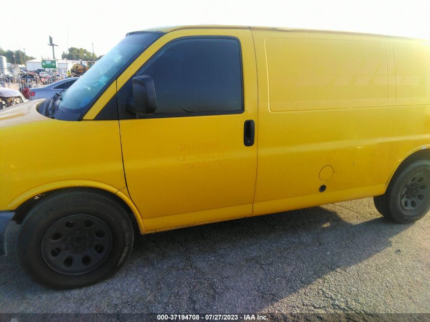2013 CHEVROLET EXPRESS CARGO VAN - 1GCSGAFXXD1120984
