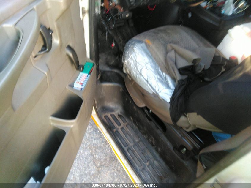 2013 CHEVROLET EXPRESS CARGO VAN - 1GCSGAFXXD1120984